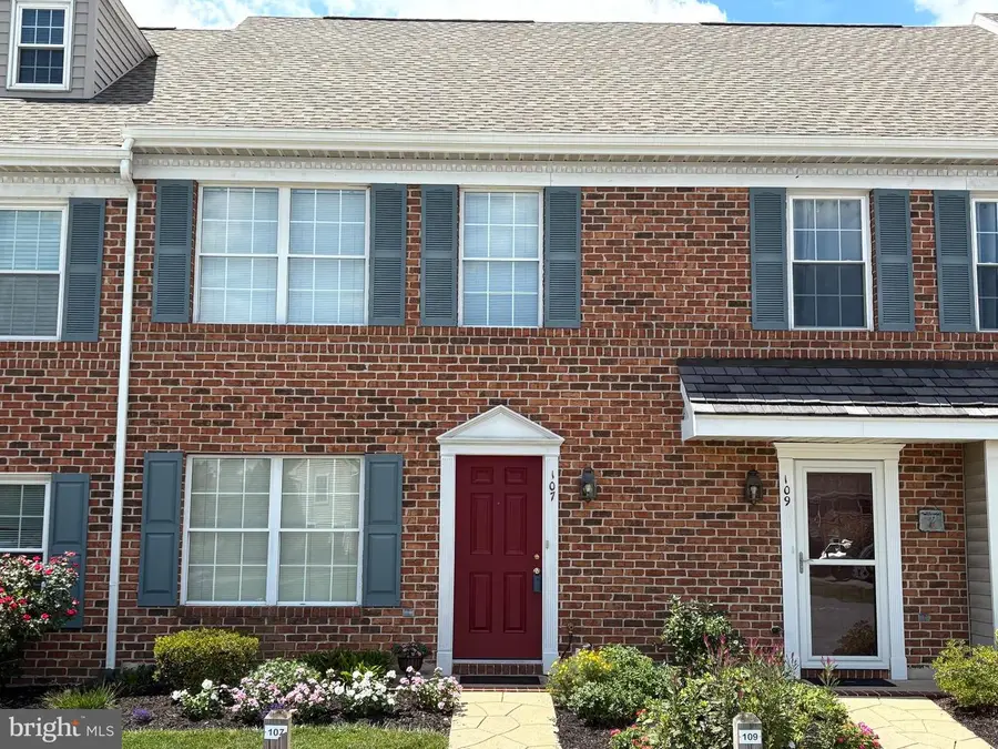 107 Delancy Pl, Lancaster, PA 17601 - #2