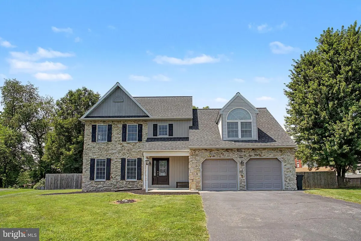 151 Strickler Run Dr, Columbia, PA 17512 - #1