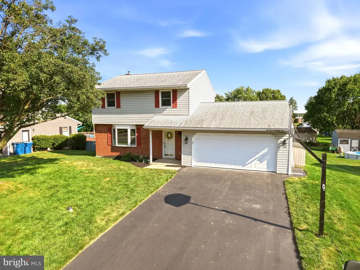 3188 Thornapple Dr, Lancaster, PA 17601 - #1
