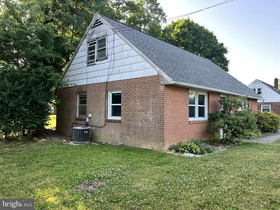 6301 Carpenter St, East Petersburg, PA 17520 - #3
