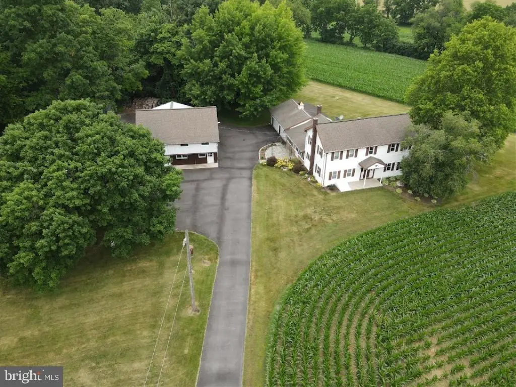 1242 Breneman Rd, Manheim, PA 17545 - #1
