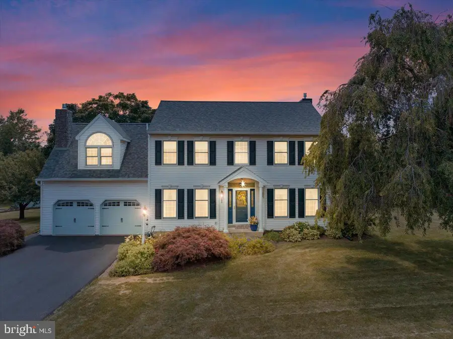 1424 Hay Field Dr, East Earl, PA 17519 - #3