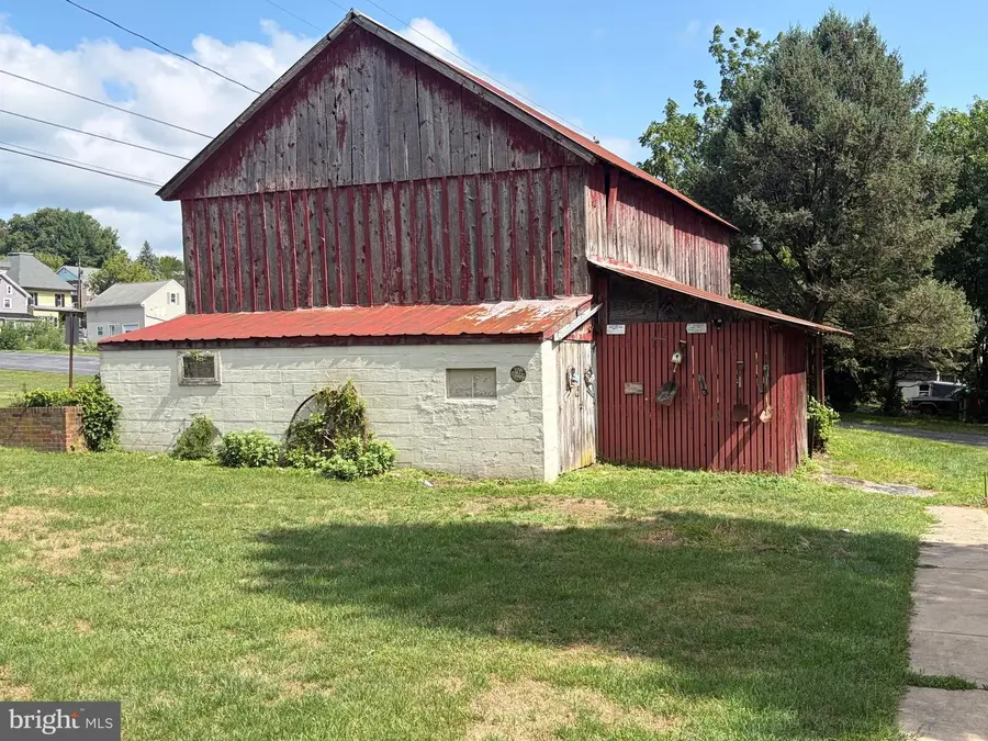 90 Cherry Aly, Stevens, PA 17578 - #2