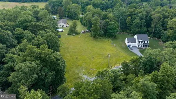 121 Newville Rd, Lot 4, ELIZABETHTOWN, PA 17022