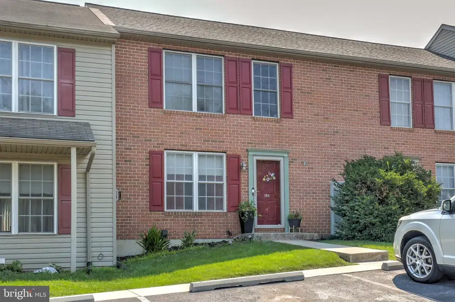104 Battens Cir, Leola, PA 17540 - #2