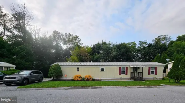 709 Primrose Ln, EPHRATA, PA 17522