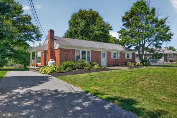 658 Green Ridge Drive Dr, MANHEIM, PA 17545
