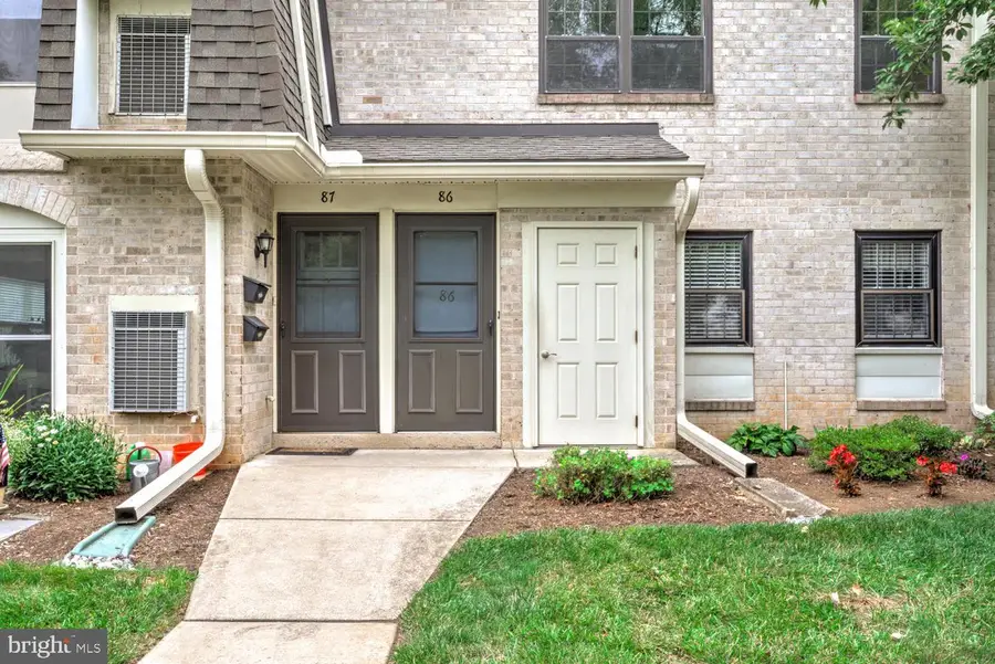 86 Valleybrook Dr, Lancaster, PA 17601 - #2