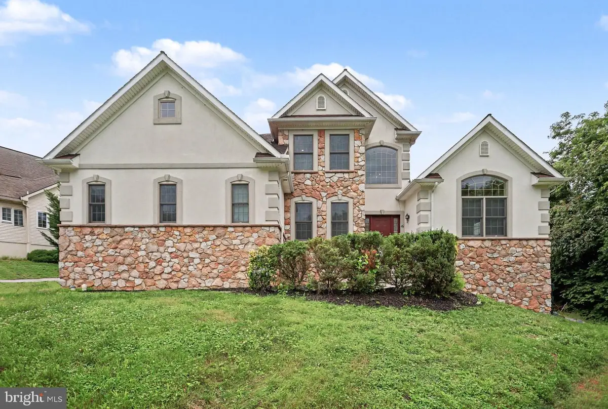 16 W Ridge Rd, Lititz, PA 17543 - #1