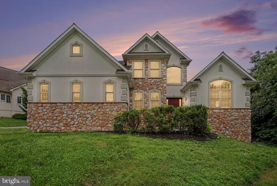 16 W Ridge Rd, Lititz, PA 17543 - #2