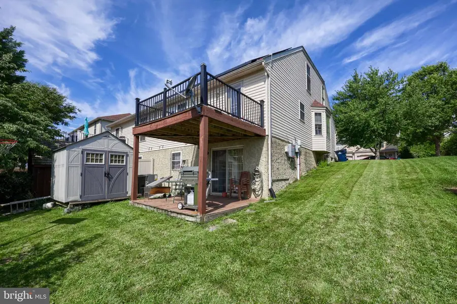 108 Hawk Ln, Ephrata, PA 17522 - #2