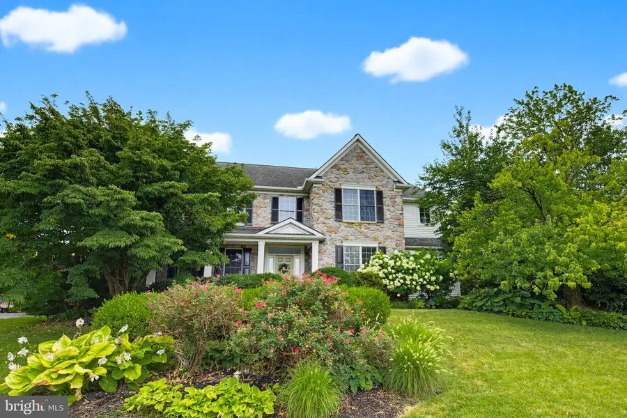 137 Huntingwood Dr, Lancaster, PA 17602 - #2