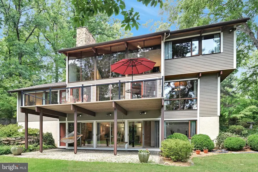 360 Netzley Dr, Denver, PA 17517 - #3