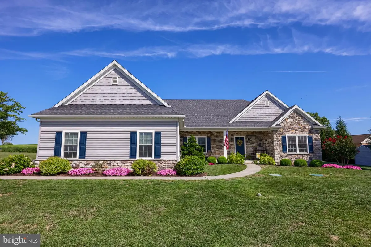 267 Prospect Rd, Mount Joy, PA 17552 - #1