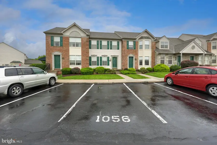 1056 Cobblestone Ln, Lancaster, PA 17601 - #2