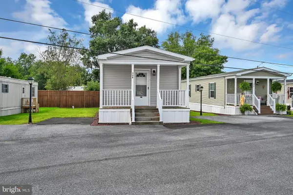 308 Don Dr, NEW HOLLAND, PA 17557