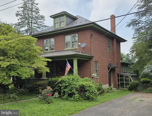 10 Mylin Ave, WILLOW STREET, PA 17584