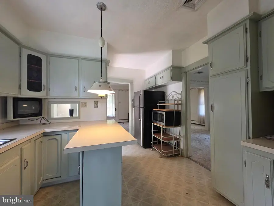 10 Mylin Ave, Willow Street, PA 17584 - #3
