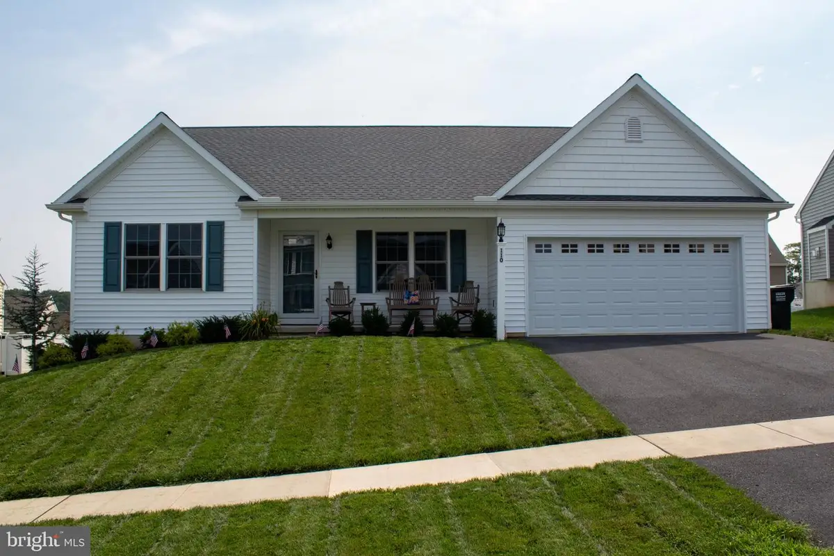 110 Creekside Dr, New Providence, PA 17560 - #1