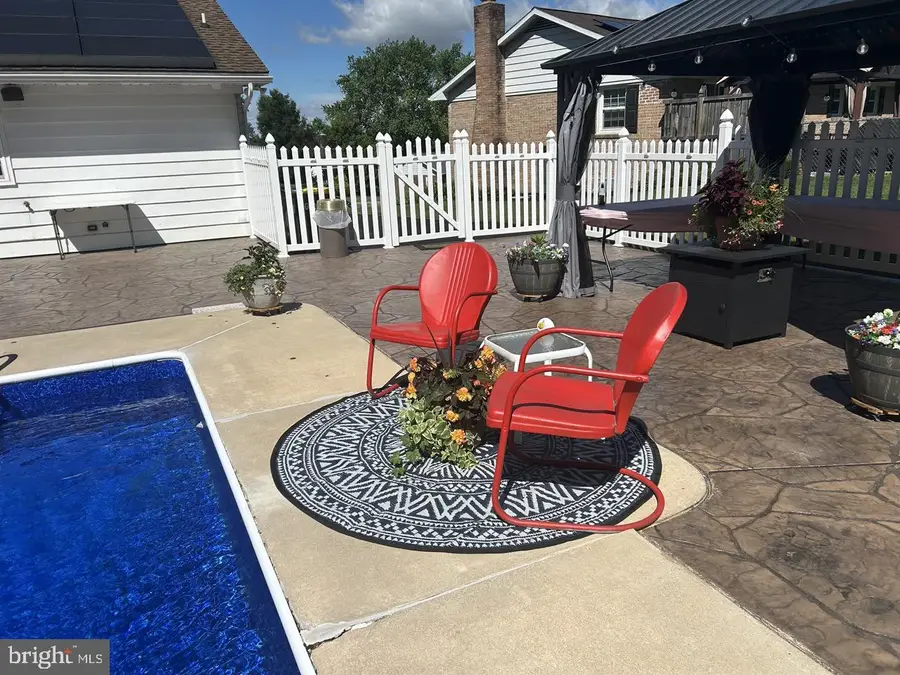 107 Broad, Akron, PA 17501 - #3