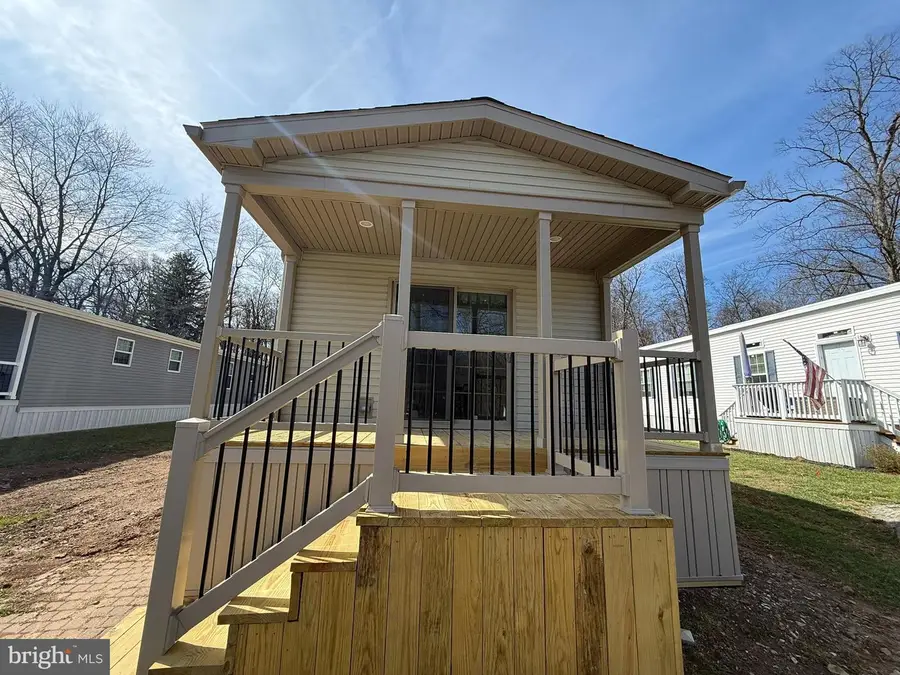 38 Lakeview Dr, Elizabethtown, PA 17022 - #3