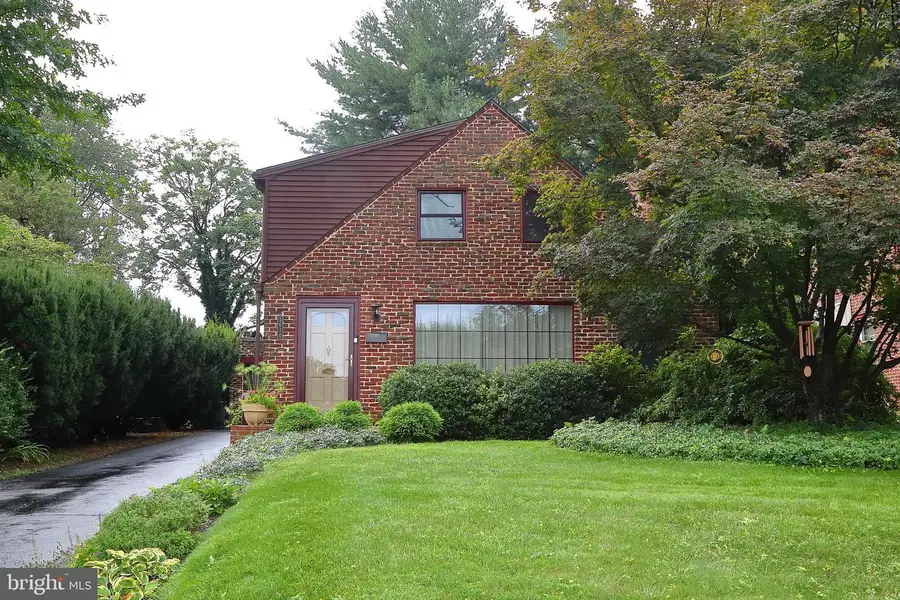 1610 Ridgeview Ave, Lancaster, PA 17603 - #3