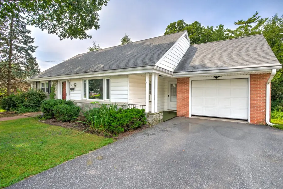 140 Martin Ave, Ephrata, PA 17522 - #2