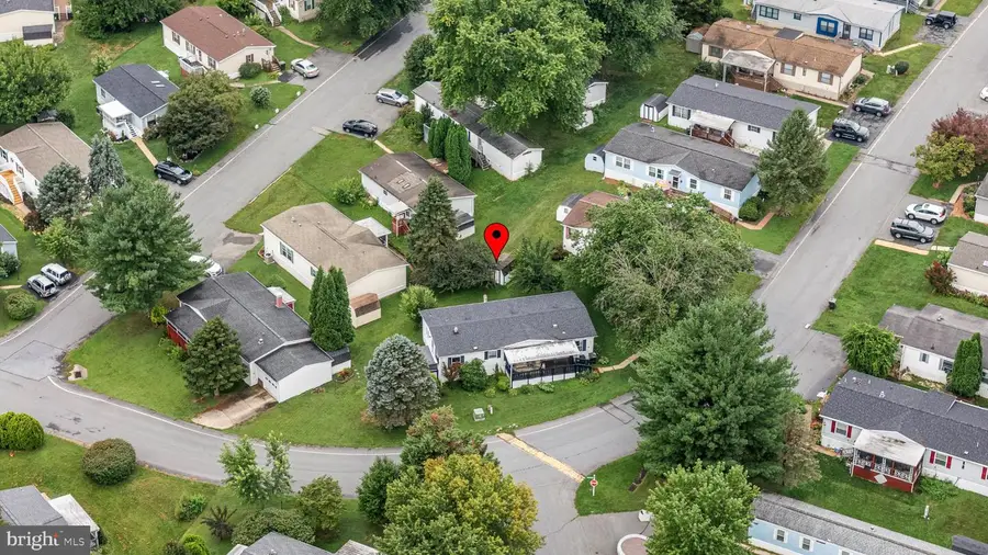 201 Greyfield Dr, Lancaster, PA 17603 - #2