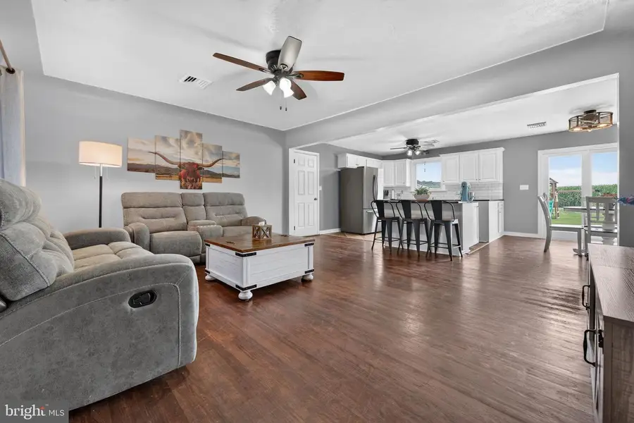776 Sharon Dr, Mount Joy, PA 17552 - #3