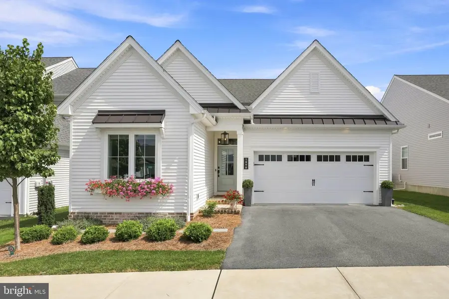 1890 Emerald Way, Mount Joy, PA 17552 - #3