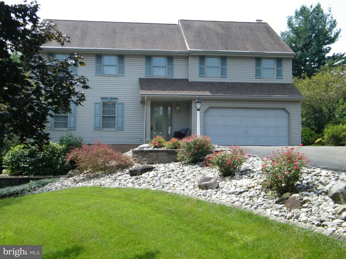 438 Pennsy Rd, New Providence, PA 17560 - #1