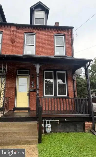 620 4th St, Lancaster, PA 17603 - #1