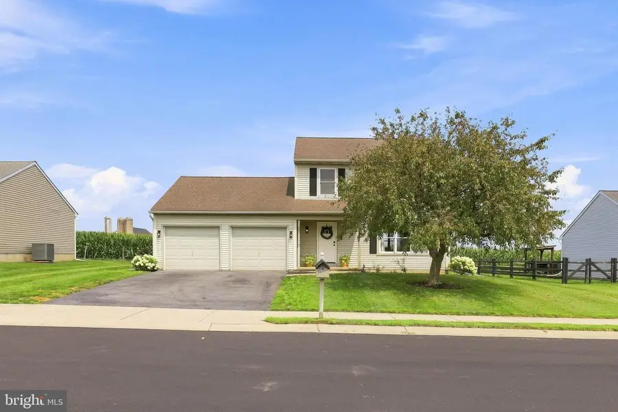 313 Willow Ln, New Holland, PA 17557 - #3