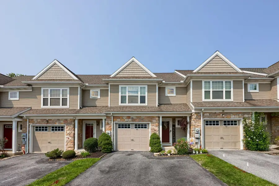 200 Millstone Dr, Mountville, PA 17554 - #2