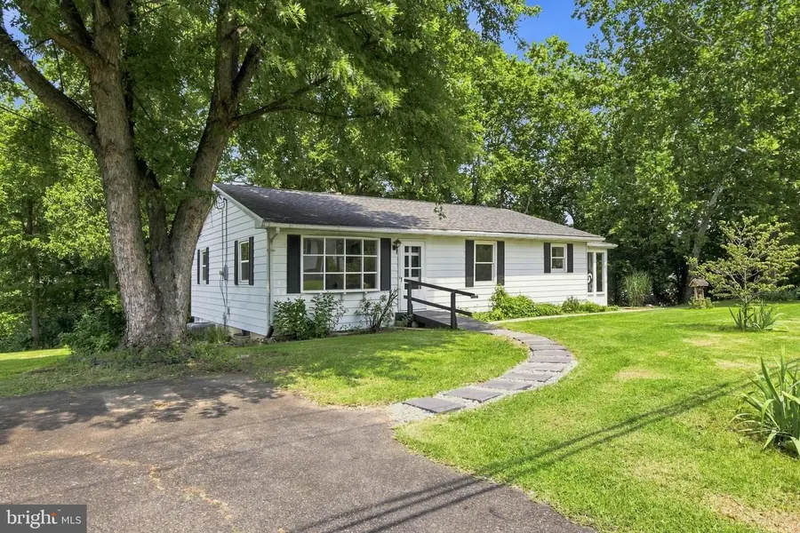 4533 Miller Dr, Mount Joy, PA 17552 - #2