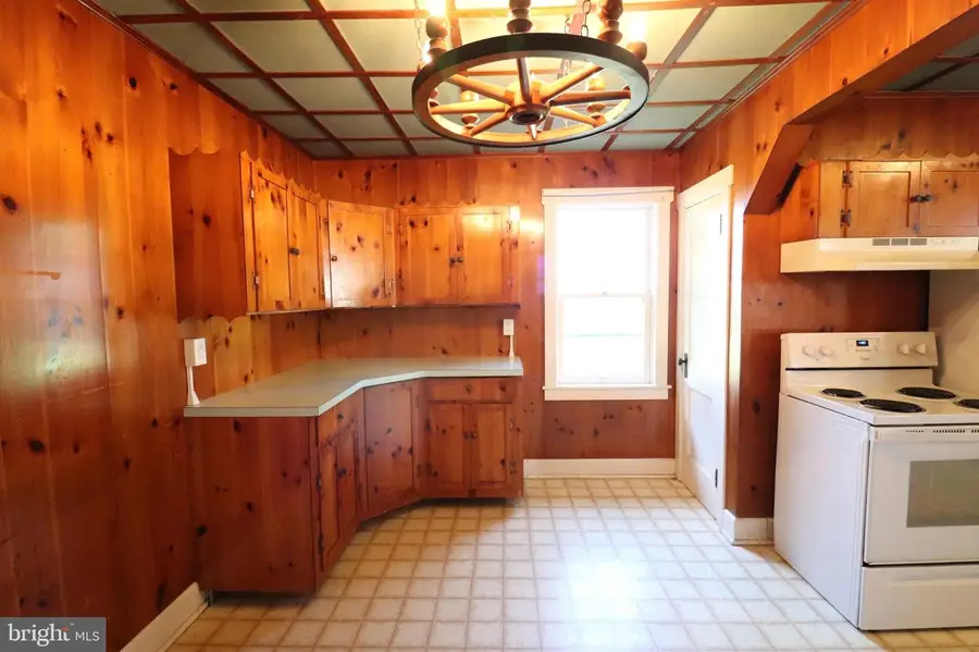 634 E 28th Division Hwy, Lititz, PA 17543 - #3