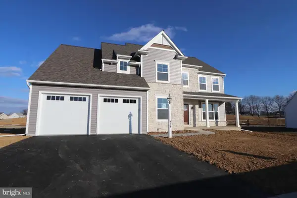409 Parkside Way, LITITZ, PA 17543