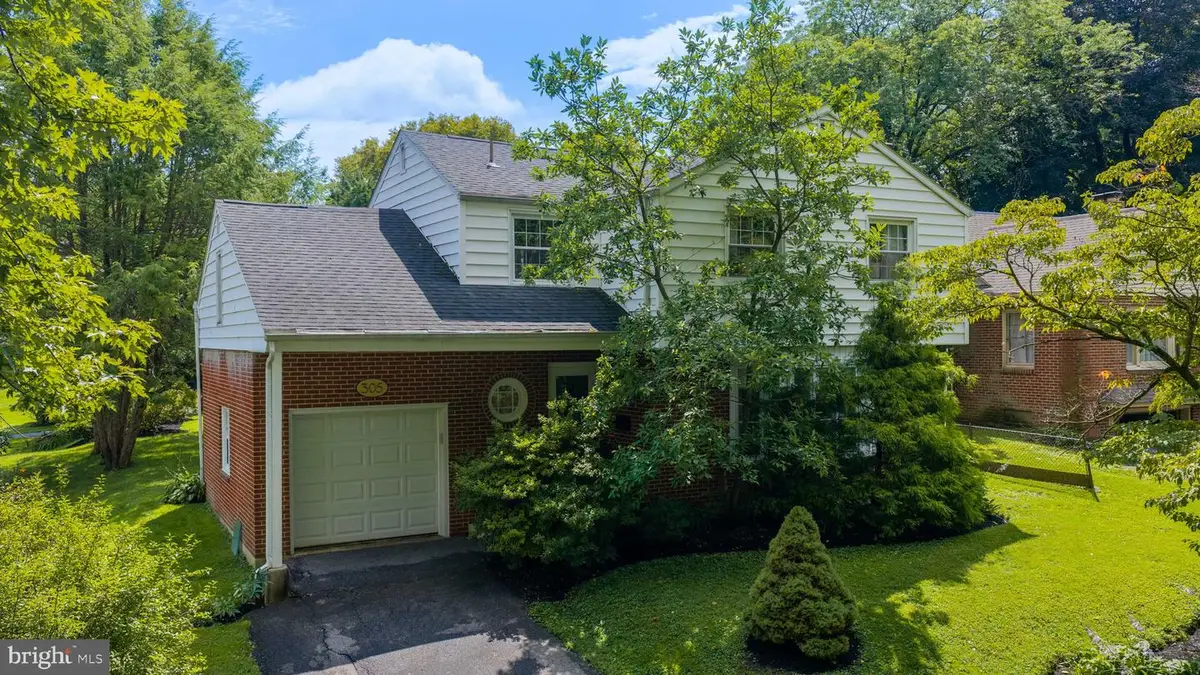305 S President Ave, Lancaster, PA 17603 - #1
