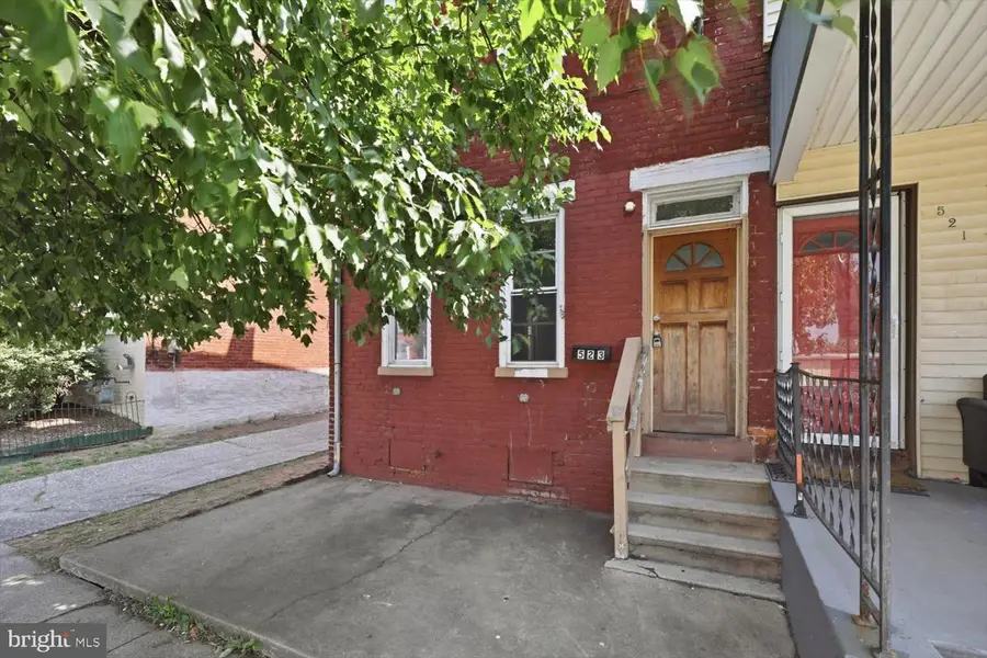 523 N 2nd St, Columbia, PA 17512 - #2