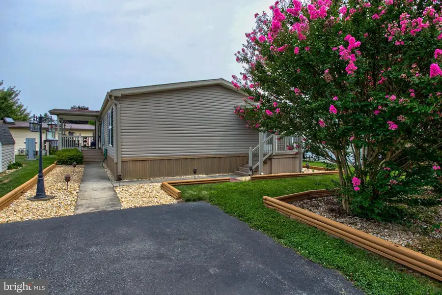 106 Falcon Ct, Lancaster, PA 17603 - #2