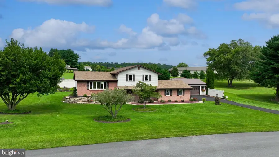 15 Sherrard Dr, Willow Street, PA 17584 - #3