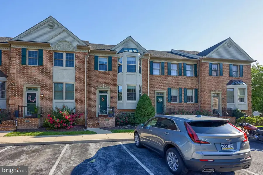 161 Cobblestone Ln, Lancaster, PA 17601 - #3