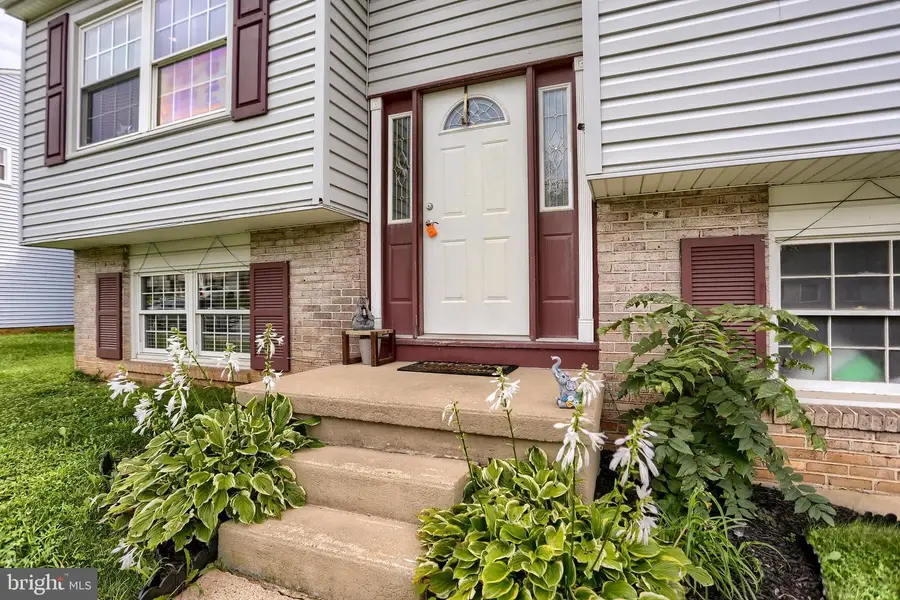 1526 Princess Anne Dr, Lancaster, PA 17601 - #3