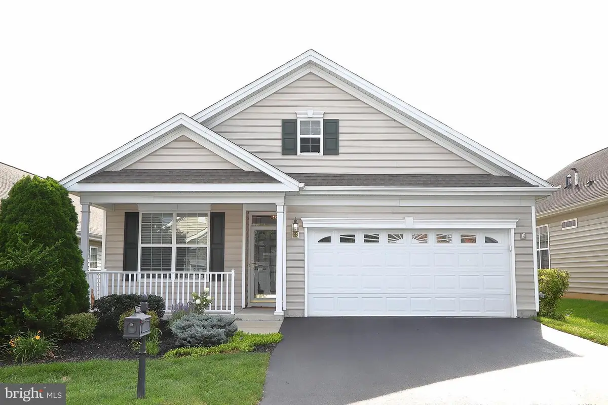 663 Thoreau Dr, Mount Joy, PA 17552 - #1