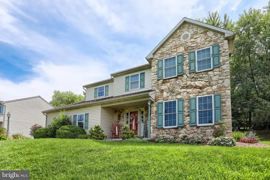 247 Hillcrest Ln, Elizabethtown, PA 17022 - #3