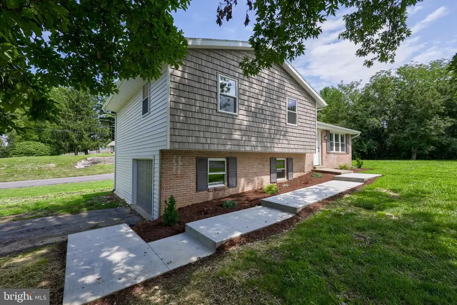 100 Spring Meadow Ln, Washington Boro, PA 17582 - #3