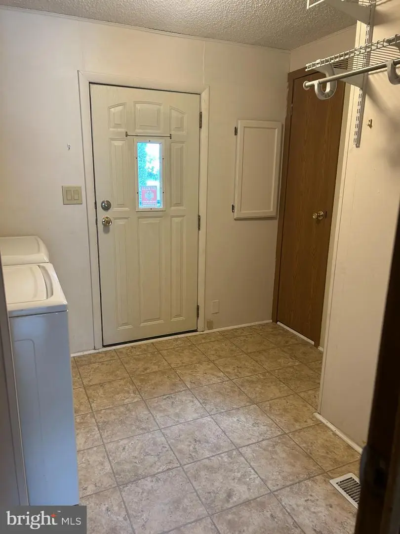 675 Lilac Dr, New Providence, PA 17560 - #2