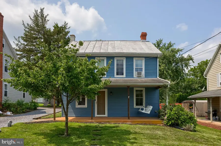 925 Maple St, Lititz, PA 17543 - #2