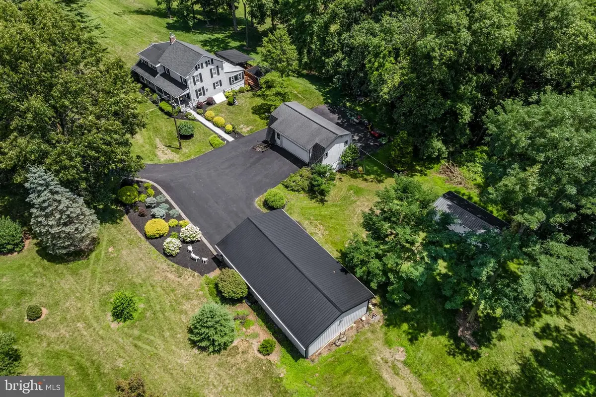 321 Ridge Ave, Ephrata, PA 17522 - #1