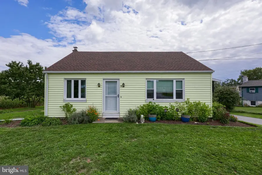 55 Larkspur Ln, Elizabethtown, PA 17022 - #2